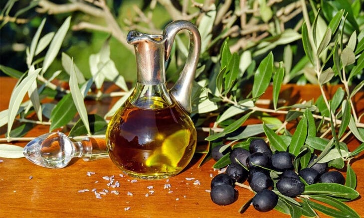 olive oil and olives