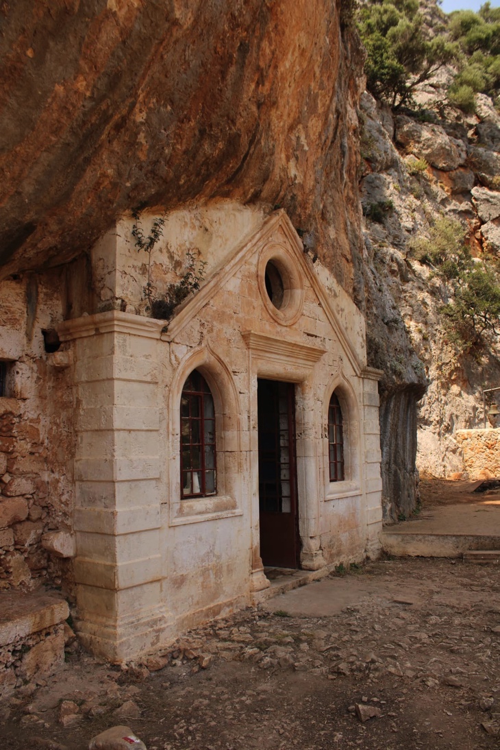 Katholiko Monastery