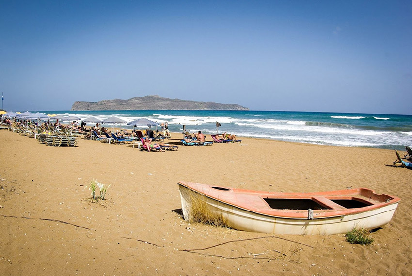 Piaszczysta plaża w Platanias